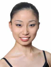 moeka katsuki Moeka Katsuki stammt aus Japan, wo sie ihren ersten Ballettunterricht erhielt.