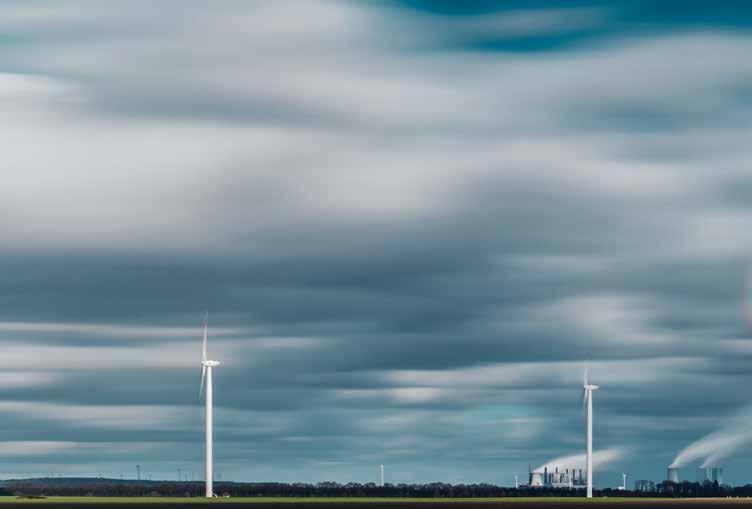 40 WERKBUCH Der Jahresrückblick der Unternehmensgruppe Frauenrath 2016 2017 Mehr Power aus Windkraft Das starke Engagement der Unternehmensgruppe Frauenrath für regenerative Energien ist ungebrochen.