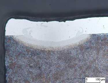 µm wird über dem Schweißpunkt in seiner Dicke leicht reduziert.