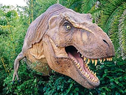) in Offffenbach 180 Millionen Jahre lebendige Erdgeschichte erleben, denn die neue Live-Dinosaurier-Show garantiert Staunen, Lachen und Lernen für die ganze Familie.