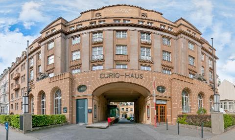 Curio-Haus in Hamburg, das Palais Frankfurt in Frankfurt, das K21 Ständehaus