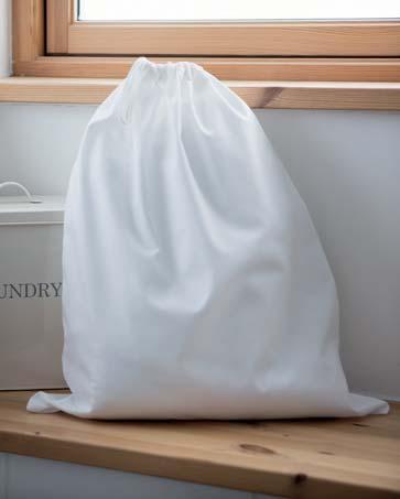 TC063 TC063 44 x 53 cm 120 g/m² Laundry Bag Farbe Größen 1 ab 72 ab 720 White 44 x 53 cm 3,75 3,08 2,96 Towel City Gewebter Wäschebeutel Verschluss mit