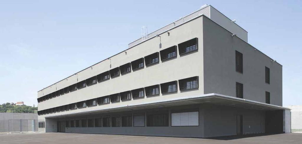 Markus Dieth konnten den neuen Gefängnisbau am 23. Mai 2017 nach rund 18-monatiger Bauzeit einweihen.