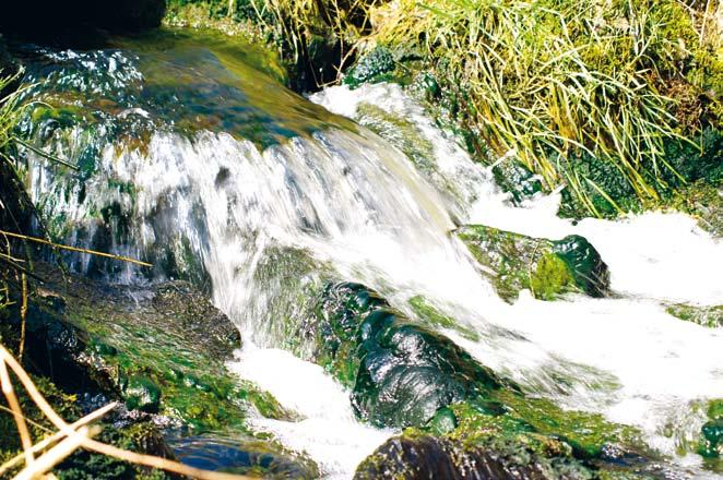 Faultürme Kläranlage Völklingen Schlammbehandlung Der Schlamm, der bei der Abwasserreinigung anfällt, enthält einen sehr hohen Wasseranteil.