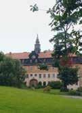 Schloss Birstein Schloss Eisenhammer Wächtersbacher Keramik Birstein Märchenhaftes Ambiente verströmt das Schloss Birstein mit seiner herrlichen Parklage. Es wurde in seiner ursprünglichen Form im 13.