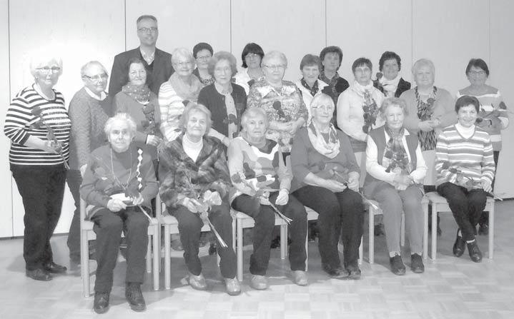 Viele treue Mitglieder beim kath. Frauenbund Neresheim Die Frauen des Katholischen Frauenbundes Neresheim trafen sich am 15.03.2017 zur diesjährigen Hauptversammlung.
