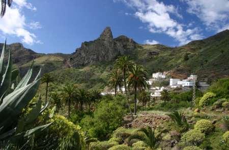 Wilde Schluchten, Lorbeerwald und das Meer 8 Tage auf La Gomera Wandern Kleine Insel, großes Wanderparadies Auf verborgenen Wegen unterwegs sein Nach den Touren Einkehr in gemütlichen Tavernen Hotel