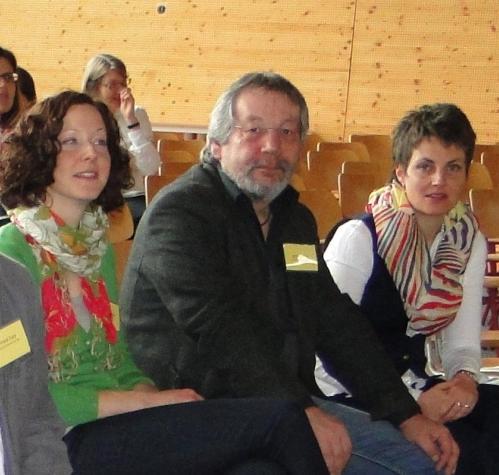 Anja Schröder, Andreas Pohl, Irina Ruppert-Guglhör Im Anschluss an den Hauptvortrag fanden in zwei Schienen Workshops zum Thema Sprachfördernder Deutschunterricht von verschiedenen Referentinnen und