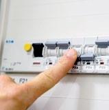 lassen Kühl- und Gefriergeräte: Belüftung sicherstellen 9 Energie aktuell