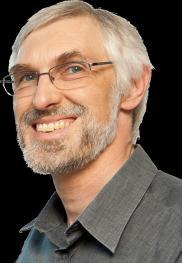 Herzlich willkommen! Game Kinder-Uni Development Prof. Dr. rer. nat. Wolfgang Heiden Diplom-Biologe Dr.