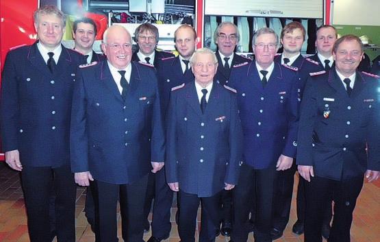 12. Februar 2014 Ortswehrführer Kurt Scharmukschnis einstimmig im Amt bestätigt Bürgermeister regt Ausarbeitung eines Feuerwehrkonzeptes an Grebin (t).