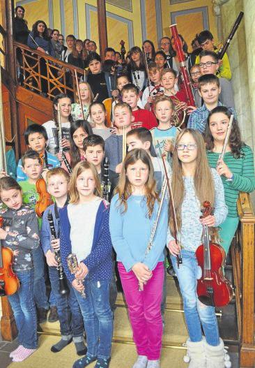 Über die Musik können Kinder, Jugendliche und Erwachsene einen guten und nachhaltigen Zugang zur deutschen Gesellschaft und Sprache finden.