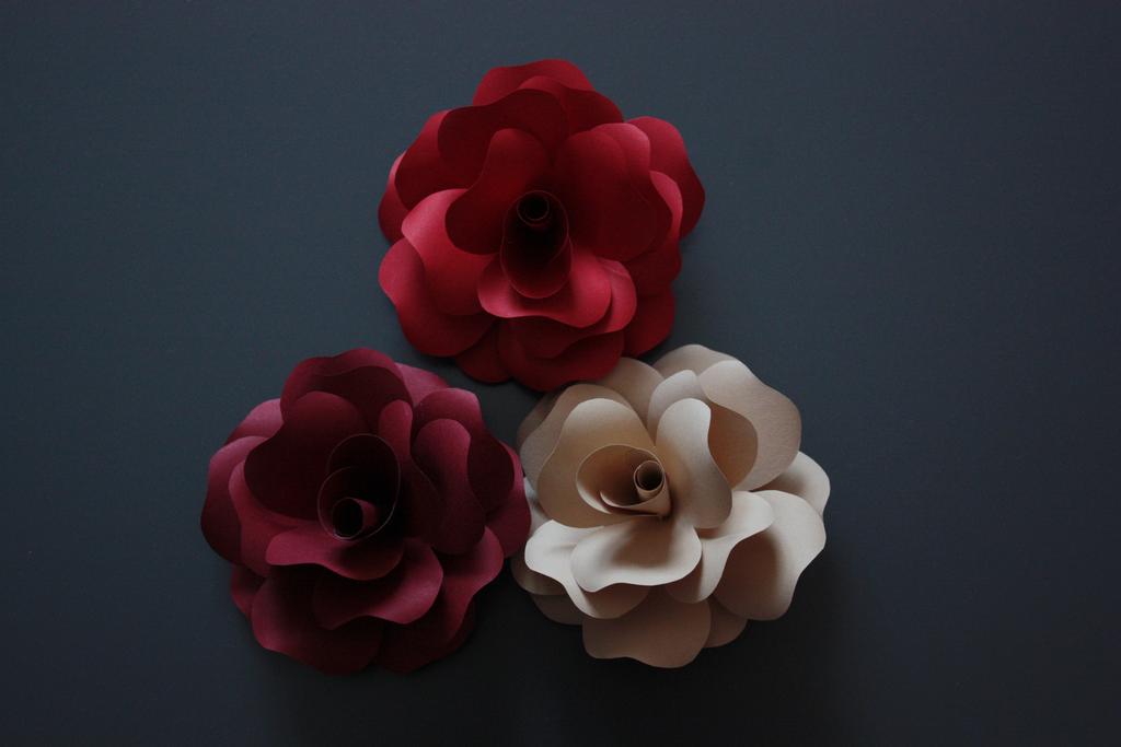 Artikel 0 Papierrose Beschreibung: Diese Rosen sind wunderschöne Rosen und eignen sich als Tischdekoration,