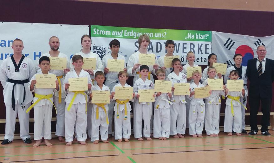 Benefeld (rs/rie). Kürzlich absolvierten die Taekwondoka der SG Benefeld-Cordinen ihre erste Prüfung. Zu dieser Prüfung war der NTU-Prüfer Uwe Bruhn (7.
