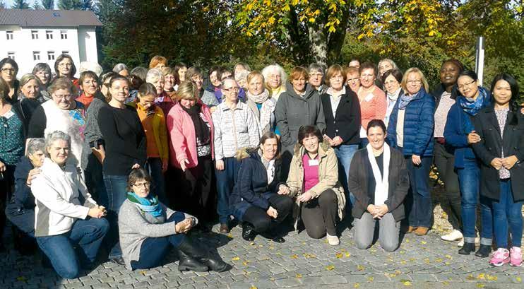 > Aus unseren Abteilungen Frauen Leben in Fülle wie geht das eigentlich? Um dieser Frage auf den Grund zu gehen, trafen sich vom 21. bis 23. Oktober 50 Frauen im Kloster Kostenz.