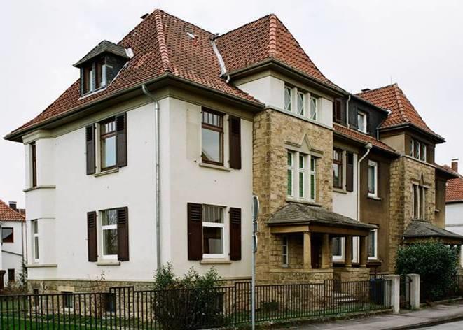 Profilierung Standortaufwertung Zuschuss historischer Stadtkern private Haus- und Hofflächen Ziele: Zuschüsse für Mehraufwendungen bei der