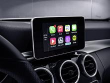 Serien und Sonderausstattung. Infotainment, Navigation und Kommunikation Smartphone Integration bestehend aus Apple CarPlay und Android Auto.