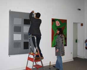 fürchten. Die Werke der acht Künstler kommen in den Räumen der Neuen Galerie gut zur Wirkung. Christian Malycha und Gerd Weggel freut es.