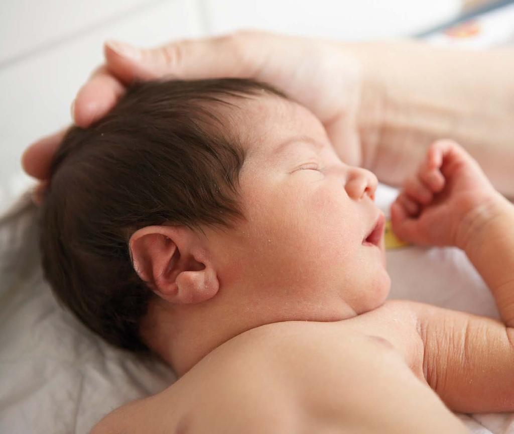 Nach der Geburt stehen für die Versorgung von Frühgeborenen mit sehr niedrigem Geburtsgewicht sowie Kindern mit angeborenen Fehlbildungen 15 Intensivbehandlungsplätze zur Verfügung.