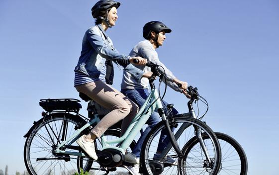 schränkt sein. E-Bikes und schnelle Pedelecs mit einer Tret-Unterstützung bis 45 Kilometern pro Stunde zählen nicht mehr als Fahrräder.