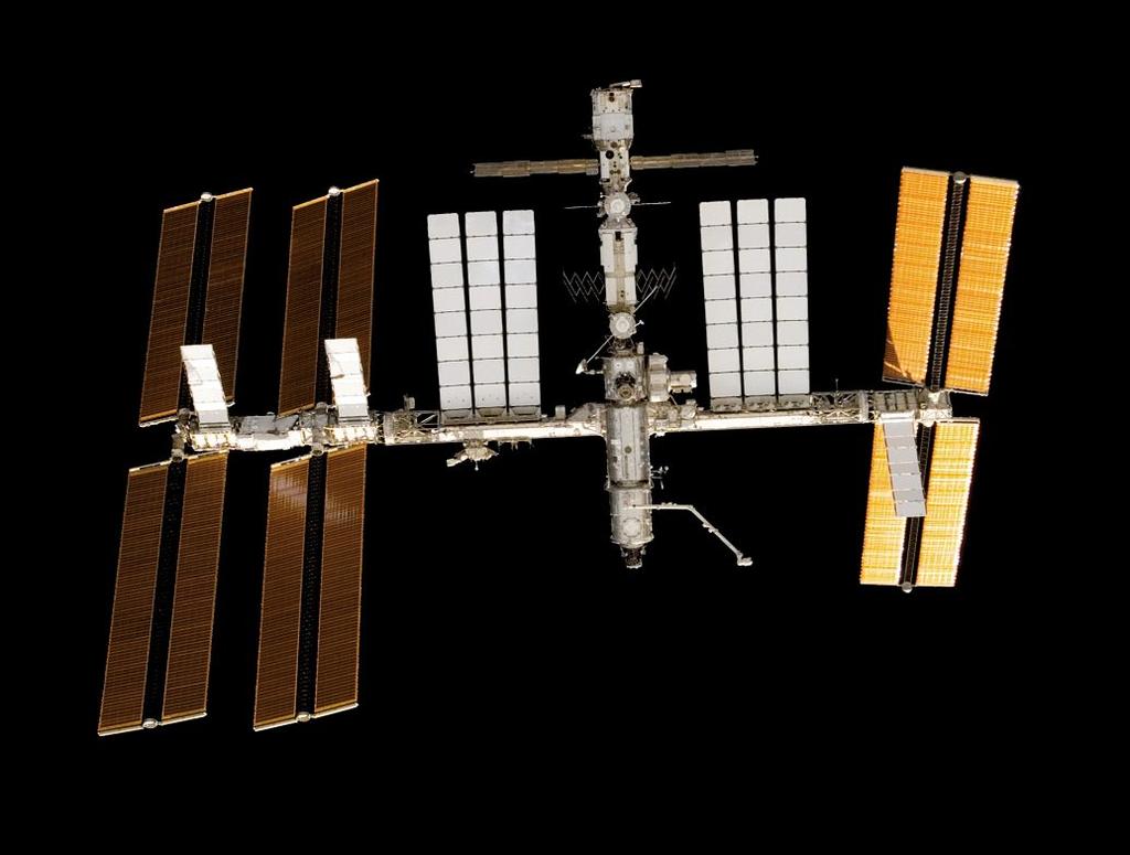 Die Internationale Raumstation ISS von der Atlantis aus gesehen Columbus ist noch nicht Teil der Station. ausschließt.