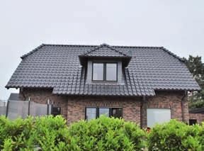 Dacheindeckung die Visitenkarte Ihres Hauses! Die Dacheindeckung übernimmt nicht nur Schutz- und Dichtungsfunktionen, sondern bestimmt auch das Aussehen des Hauses maßgeblich mit.