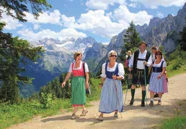 Die vier beliebtesten Berggipfel des Salzkammergutes erreichen Sie mit dem günstigen Salzkammergut Gipfelticket!