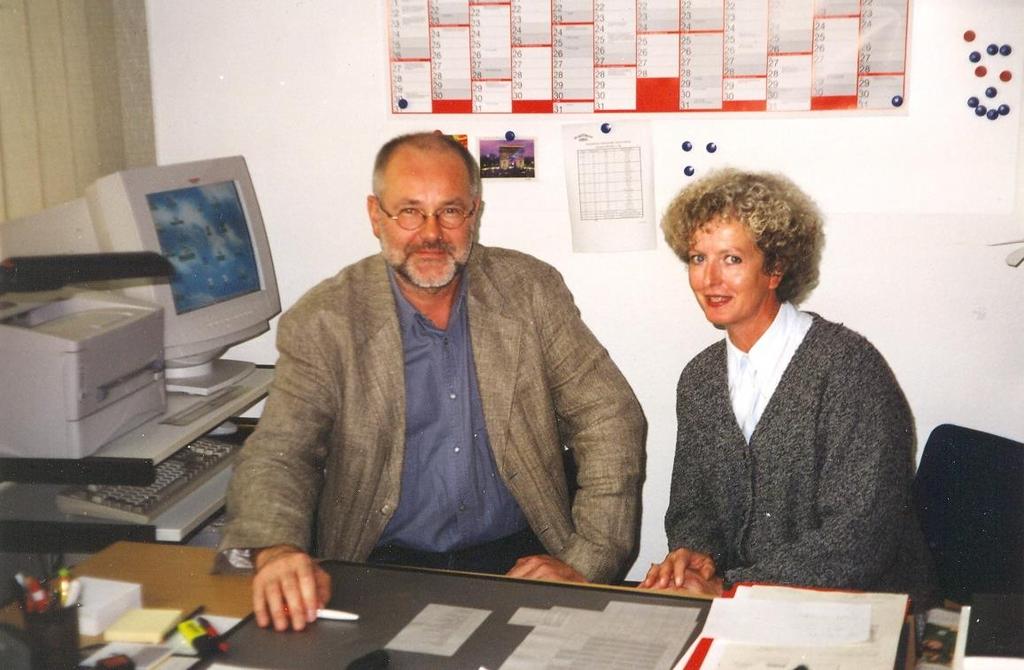 Oktober 2001: die neue Schulleitung von re. nach lks.