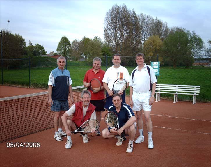 Abteilungsleitung: Tennis W infried Stöwer Bachstr. 1 Tel.