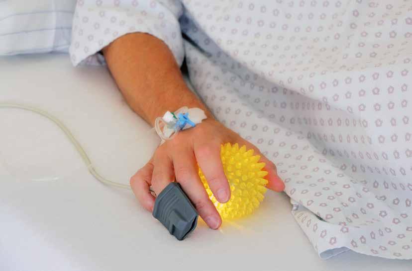 Fundraising Intuitives System zur Kommunikation mit schwerstkranken Patienten, REHAVISTA GmbH reagieren Patienten, wenn sie einen kleinen Ball in der Hand halten?