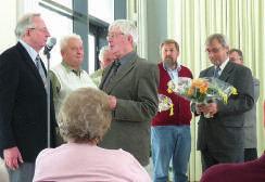 Mitgliederversammlung der VMNE im 20. Jahr des Bestehens Am 20. November 2010 hatte die Vereinigung der Mieter, Nutzer und selbstnutzenden Eigentümer Der Teltow e. V. (VMNE) zur ordentlichen Mitgliederversammlung in das Rathaus Kleinmachnow eingeladen.