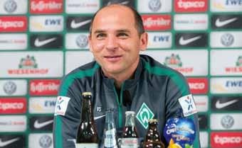 Der Vater zweier Kinder begann direkt nach dem Ende seiner aktiven Zeit als Profi eine Trainerkarriere bei Werder Bremen.