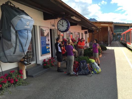 Oberstdorf - Fiderepaß-Hütte 28. Juni 2015 Wir sind bereits einen Tag vorher nach Oberstdorf angereist und waren schon beim Frühstück äußert gespannt, wer noch mit zur Steinbock Safari geht!
