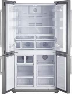 STAND-KÜHL- UND GEFRIERGERÄT Profession+ Der Wassertank im oberen Teil des Kühlschranks ist so angeordnet, dass die Eiswürfelmaschine die Eiswürfel direkt in dem dafür vorgesehenen Behälter im