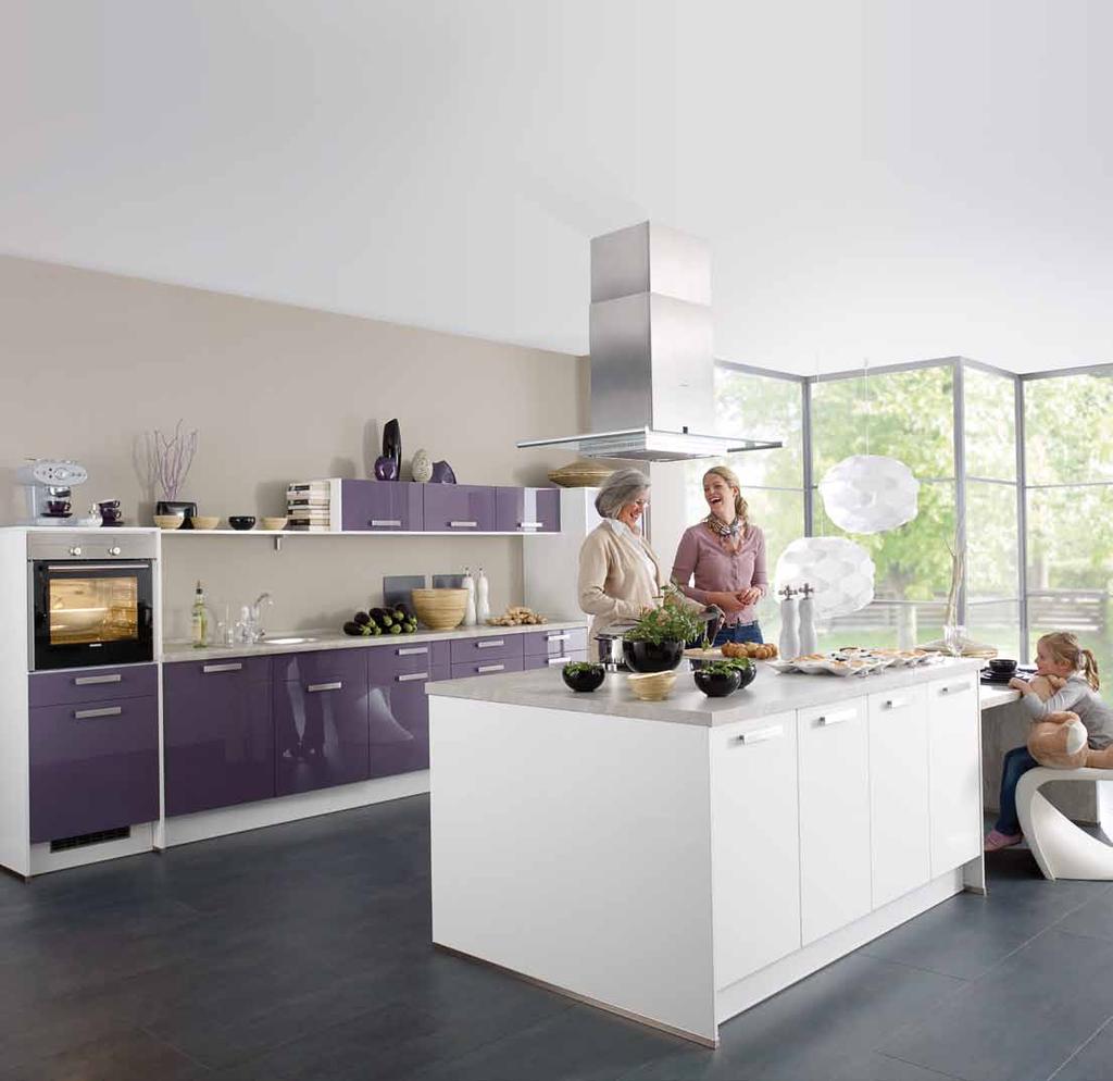 Beratung zu Hause gratis für Sie! Auf Wunsch planen wir Ihre neue Küche auch dort wo sie zum Einsatz kommt: in Ihren vier Wänden.
