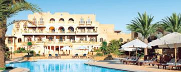 Durchführungsgarantie Zimmer-Upgrade auf Gozo Spa-Anwendung auf Gozo Casino-Package auf Malta Eingeschlossene Leistungen Bei Buchung ohne Flug: 3 Nächte auf Gozo im 5-Sterne-Hotel Kempinski San