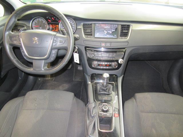 Airbag Beifahrerseite Airbag Fahrerseite Anti-Blockier-System (ABS) Antischlupfregelung (ASR)