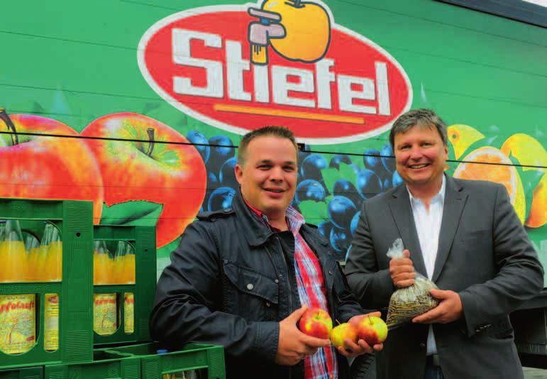 UMWELTTECHNIK BOJAHR Energie aus Apfelresten Der Ravensburger Fruchtsaftproduzent Michael Stiefel (l.
