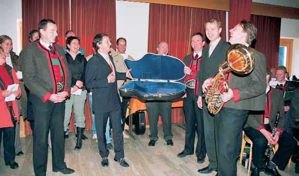 Cäcilienfeier 2005 in Schalders Am 21. November 2005 feierten die Musikkapelle und der Kirchenchor von Schalders traditionsgemäß das Fest der Hl. Cäcilia.