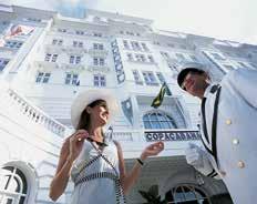 Vis a vis zum Strand und dennoch zentral zum pulsierenden Stadtzentrum gelegen hat sich das Copacabana Palace einen Ruf als bestes Fünf-Sterne-Hotel Lateinamerikas erworben.