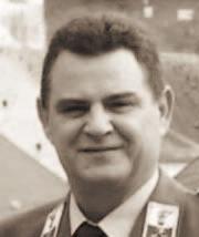 Der Verstorbene war seit 1980 bei der Gendarmerie und kam über den Gend-Posten Wolfsberg nach Lavamünd. Seit 1997 war er als Stellvertreter des Kommandanten auf der PI Lavamünd eingeteilt.