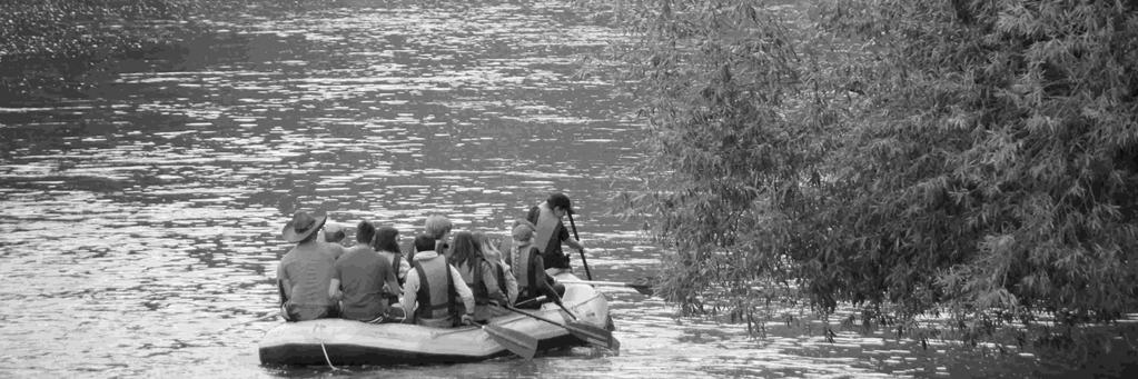 Rückschau Kinder- und Teensnachmittag Als Abschluss vor den Sommerferien unternahmen wir gemeinsam mit den evangelischen Bibelkids eine Bootstour von Arnsberg nach Kipfenberg.