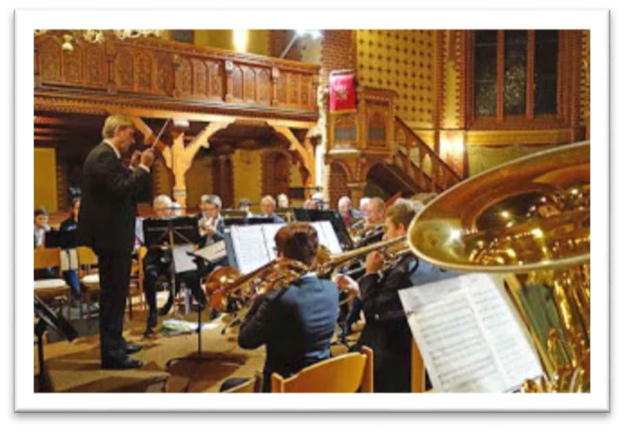 Reformationskonzert in Gerdau läutet 500-Jahr-Feier ein An welcher Stelle haben die Musiker des Böddenstedter Posaunenchores einen Satz aus Händels Wassermusik ins Feuerwerk eingeschleust?