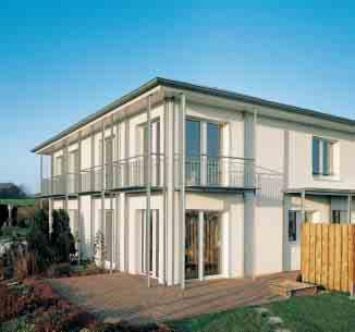 Hochwertige Fenstertechnik Höherer Wohnkomfort Neue Fenster schaffen zusätzlichen Wohnkomfort.