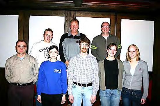 43 Jugendvorstand 2005 mit Jugendleiter Stefan Framke (m) 2002 Preußisch Oldendorfer Schützengemeinschaft (gegr. 1965) löst sich auf.