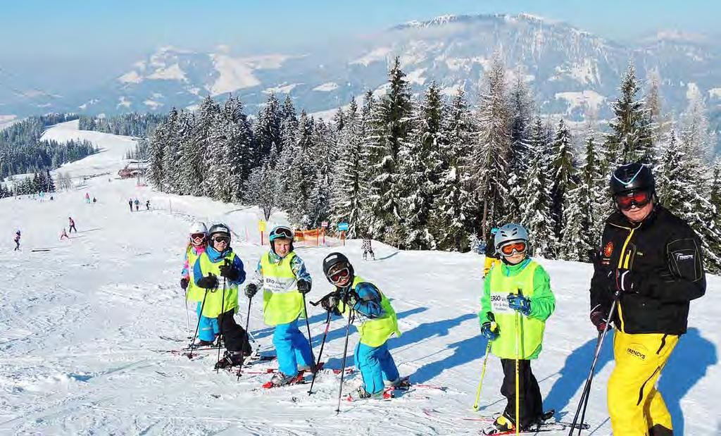 Über 100 Kursteilnehmer sind in Söll, Ellmau und bei strahlendem Sonnenschein in Fieberbrunn behutsam an den Ski- und Snowboardsport herangeführt worden.