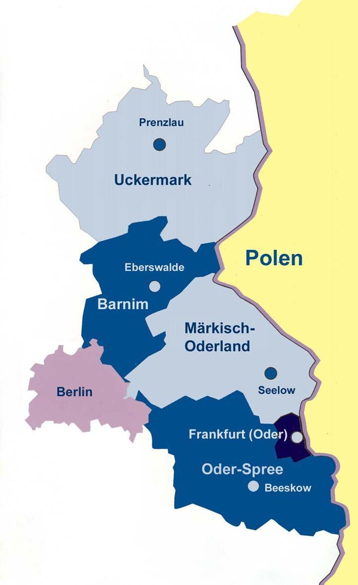 Unsere Region 81 IHKs in Deutschland, 3 in Brandenburg Unser IHK-Bezirk Norden und Osten von Brandenburg Landkreis Uckermark =