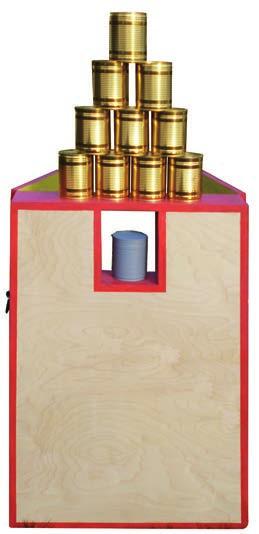 Dosenwerfen» Einzel- oder Gruppenspiel» 1 Spielkiste» 10 goldene und 1 silberne Dose» 5 Bälle» Die Dosen werden auf der Spielkiste zu einer Pyramide aufgebaut.