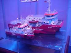 800 Schiffspositionen verdeutlicht. Der Verband Schiffbau und Meerestechnik präsentiert die deutsche Schiffbauindustrie mit ihren faszinierenden Berufen.