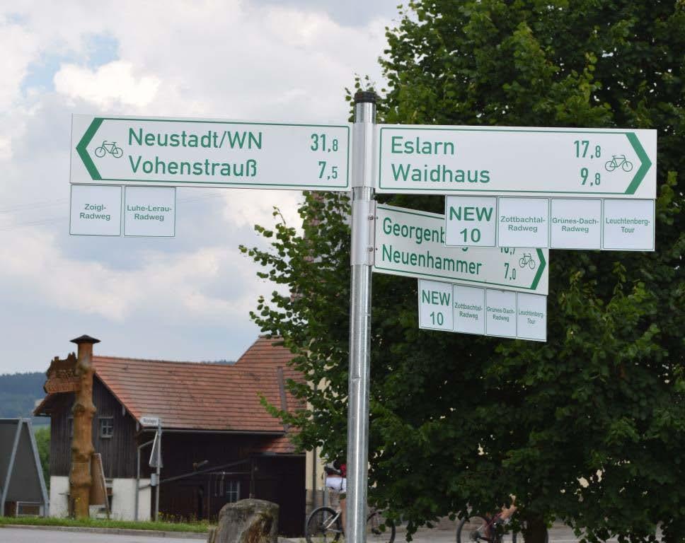 Radregion Oberpfälzer Wald Qualitätsverbesserung der Radwege-Infrastruktur - neue Beschilderung im Landkreis Neustadt/WN 2014